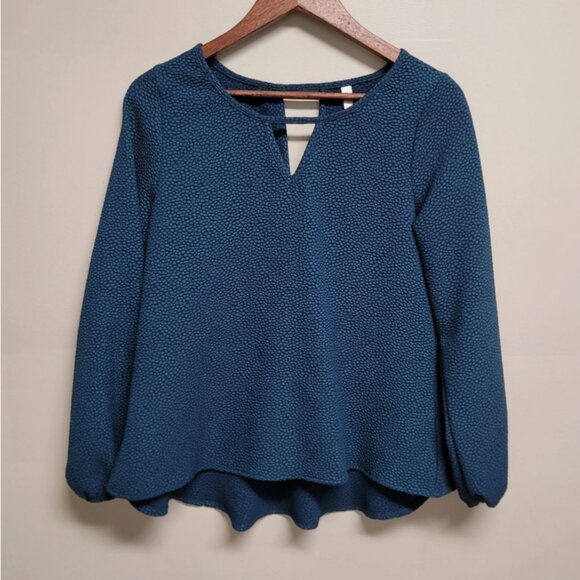 Xhilaration blouse Womens size Medium blue Long Sleeve Top - Picture 1 of 9